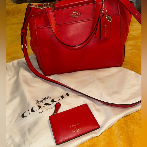 Coach Edition Limited Selena Gomez - Picture 10 of 16